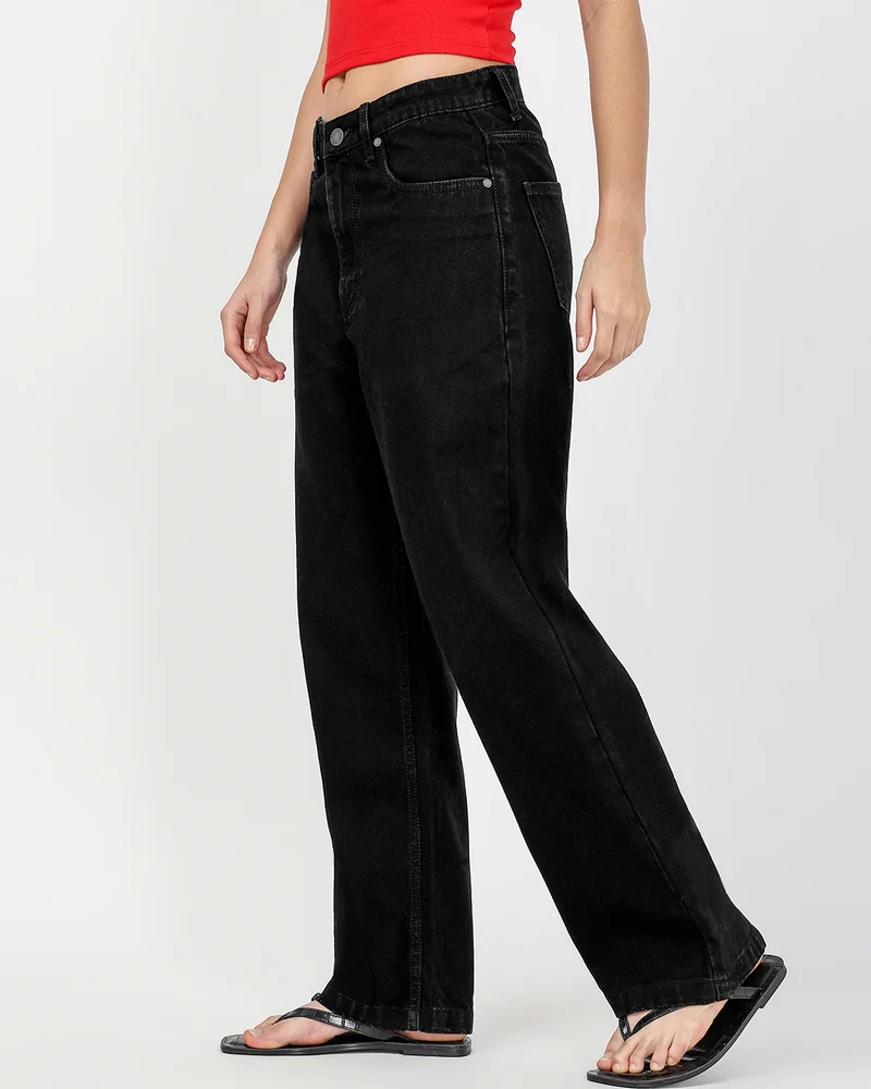 بيواكوف Women's Jet Black Washed Straight Fit Jeans